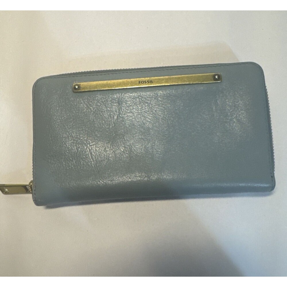 Fossil Liza Zip Around Clutch in Blue